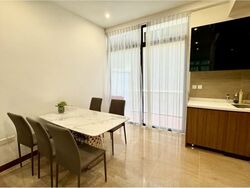 Holland Link (D10), Terrace #548779311
